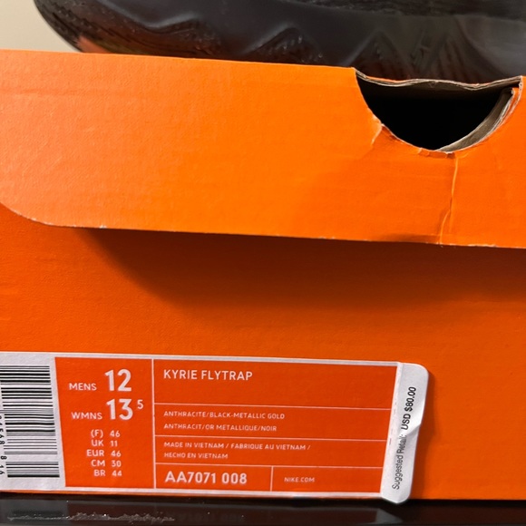 Kyrie Flytrap (size 12) - Picture 2 of 11